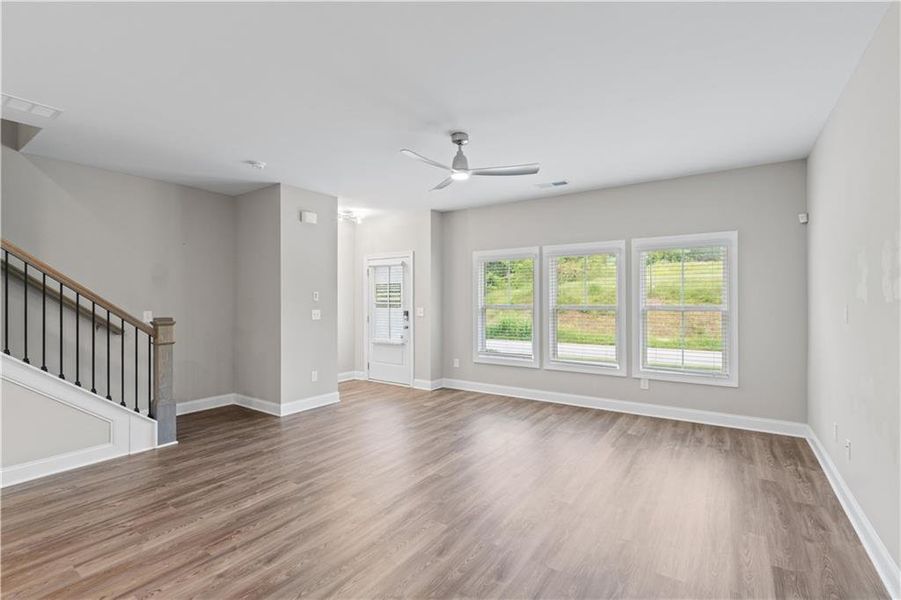 Spacious, unfurnished interior of a new home in , Atlanta (Image 18).