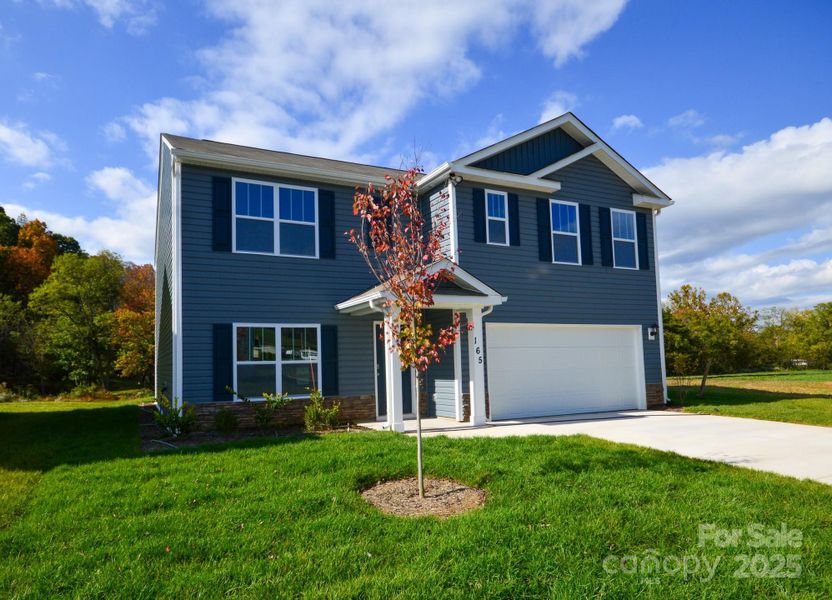 Image 29 of a home in Wildbrook Village.