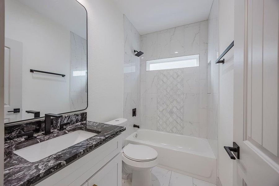 Furnished interior view inside a new home in , Fort Worth (Image 11).