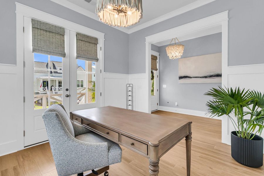 Furnished interior view inside a new home in , Charleston (Image 13).