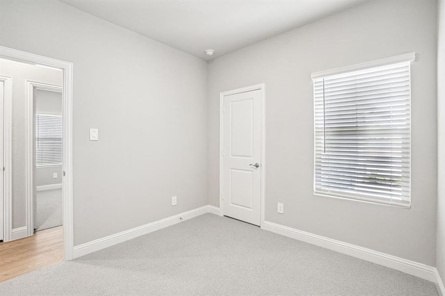 Photo is not of the actual home, but is an inspirational photo of builder’s model home and may depict options, furnishings, and/or decorator features that are not included. Photo is not of the actual home, but is an inspirational photo of builder’s model home and may depict options, furnishings, and/or decorator features that are not included.