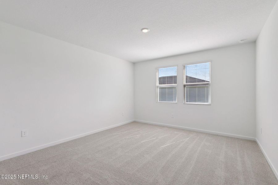 Spacious, unfurnished interior of a new home in Cypress Meadows - Signature Series, Jacksonville (Image 29).