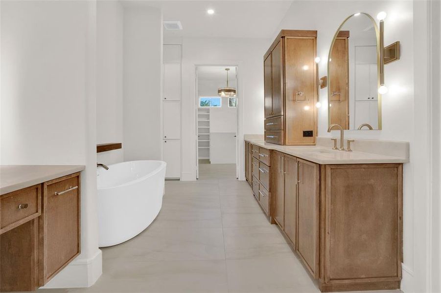 Furnished interior view inside a new home in , Tyler (Image 13).