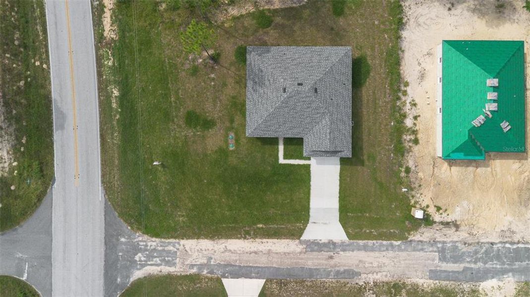 Image 10 of a home in .