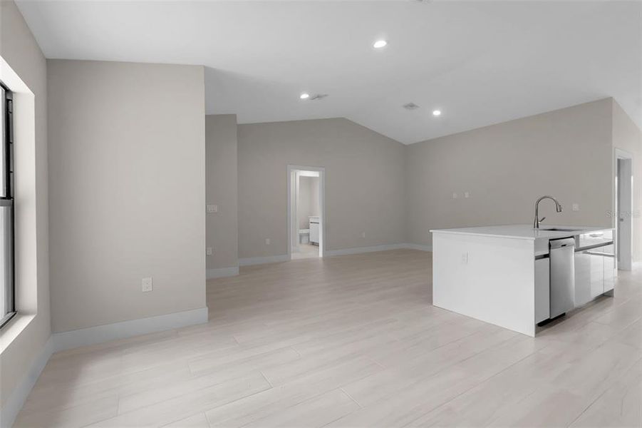 Spacious, unfurnished interior of a new home in , Punta Gorda (Image 19).