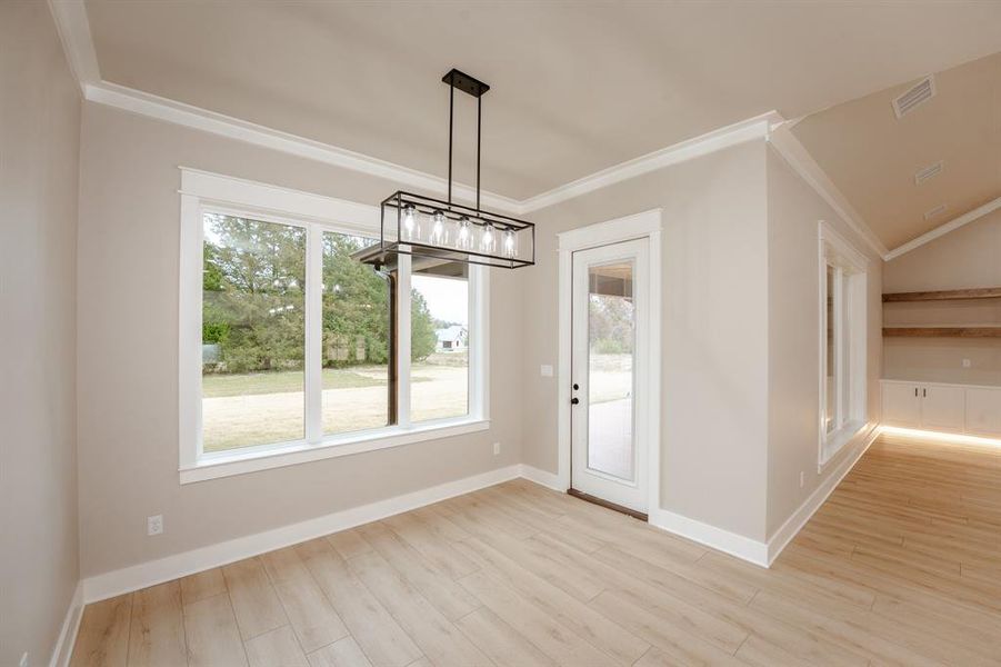 Spacious, unfurnished interior of a new home in , Tyler (Image 13).