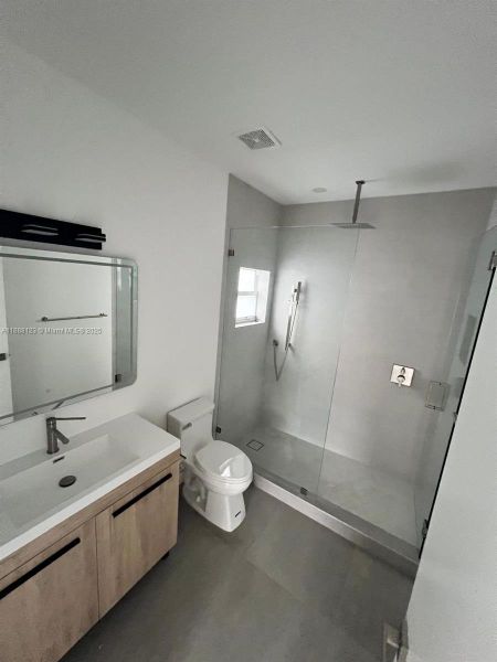 Furnished interior view inside a new home in , Miami (Image 6).