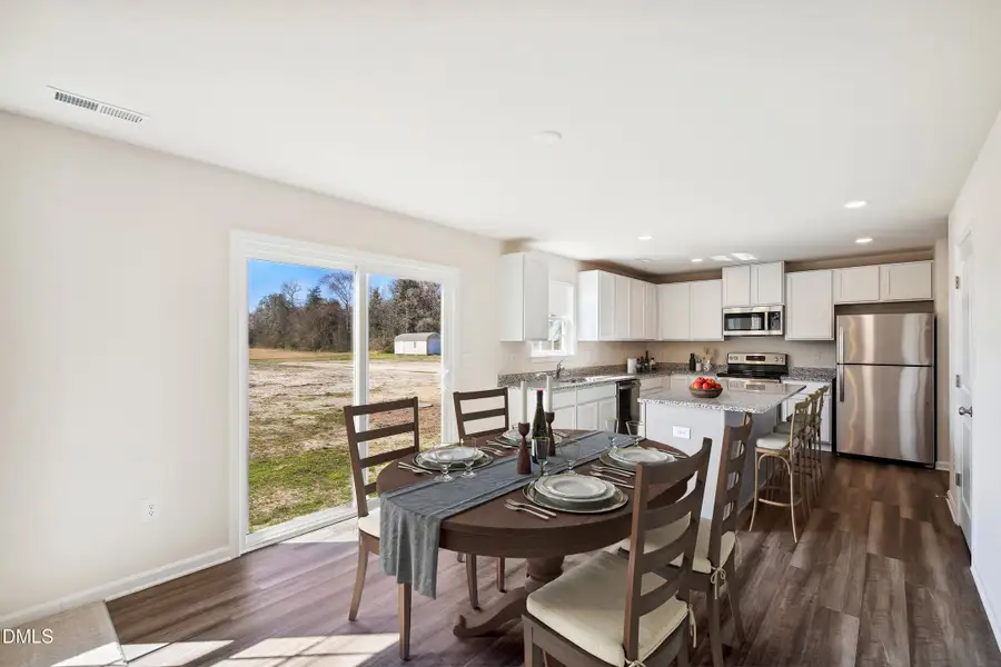 Summit - main level-dining room-