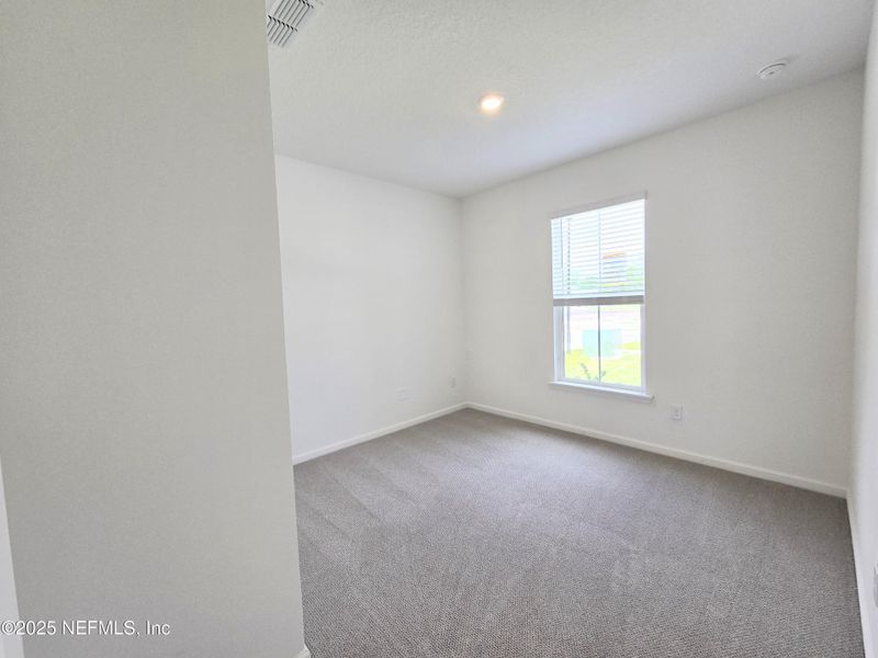 Spacious, unfurnished interior of a new home in Hyland Trail, Green Cove Springs (Image 12). Spacious, unfurnished interior of a new home in Hyland Trail, Green Cove Springs (Image 12).
