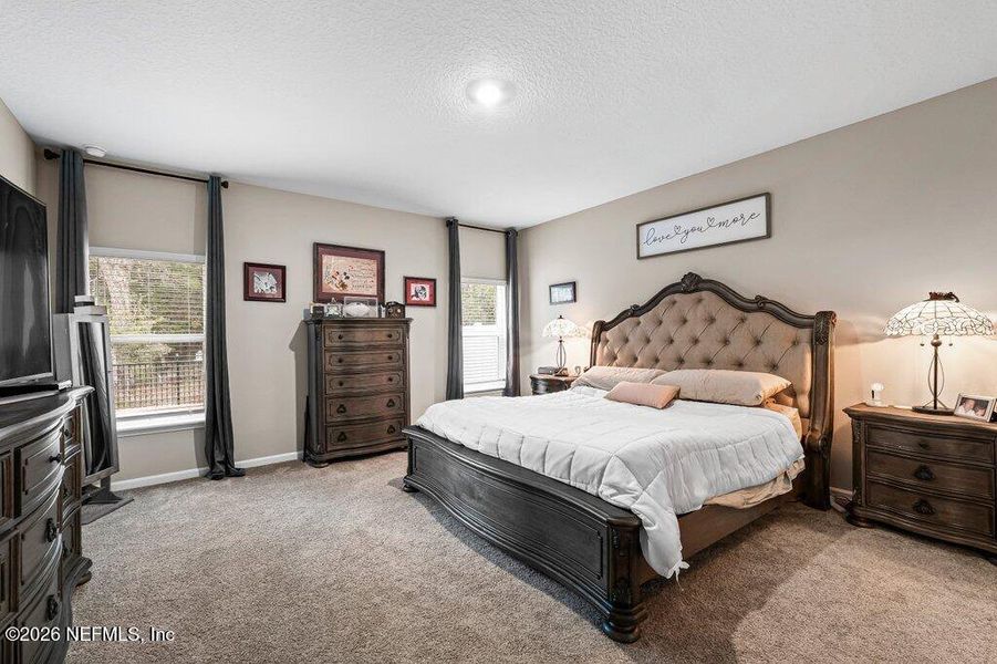 Furnished interior view inside a new home in , Middleburg (Image 9).