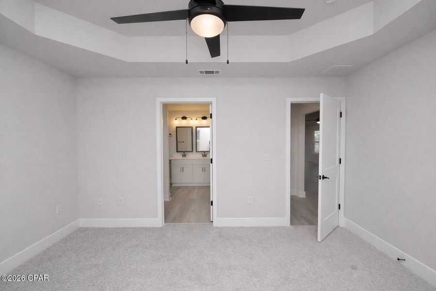 Spacious, unfurnished interior of a new home in Fox Glenn, Panama City (Image 15).