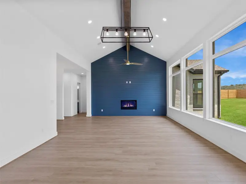 Spacious, unfurnished interior of a new home in , Smithville (Image 22).