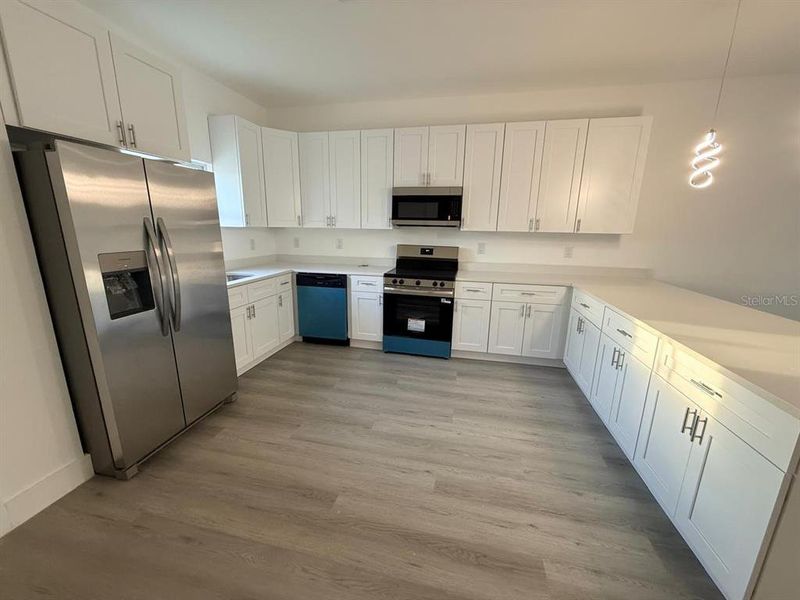 Furnished interior view inside a new home in , Sebring (Image 7).