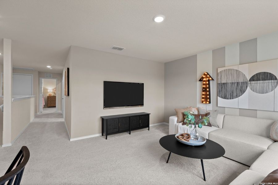 Furnished interior view inside a new home in Horizon Ridge, San Antonio (Image 11). Furnished interior view inside a new home in Horizon Ridge, San Antonio (Image 11).