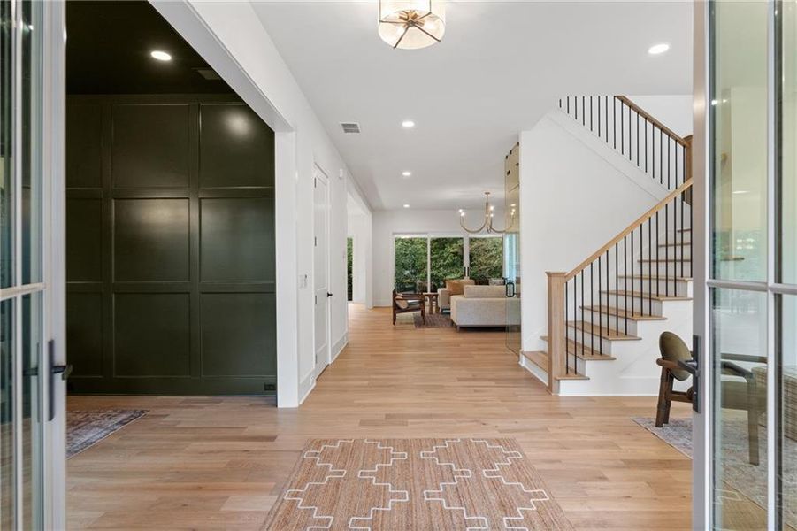 Spacious, unfurnished interior of a new home in , Roswell (Image 27).