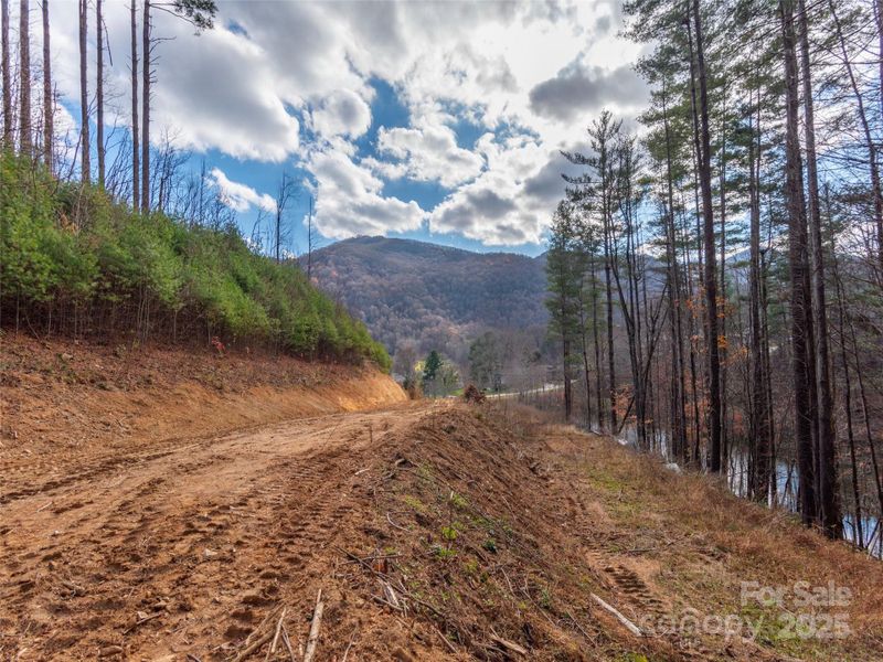 Image 8 of a home in .