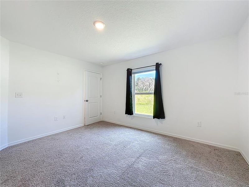 Spacious, unfurnished interior of a new home in , Crescent City (Image 24).