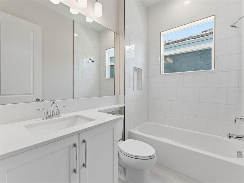 Furnished interior view inside a new home in Valencia Ridge (55+), Wesley Chapel (Image 18). Furnished interior view inside a new home in Valencia Ridge (55+), Wesley Chapel (Image 18).