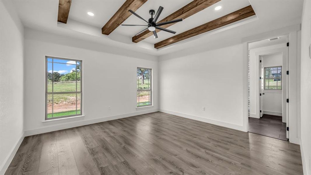 Spacious, unfurnished interior of a new home in , Weatherford (Image 31). Spacious, unfurnished interior of a new home in , Weatherford (Image 31).
