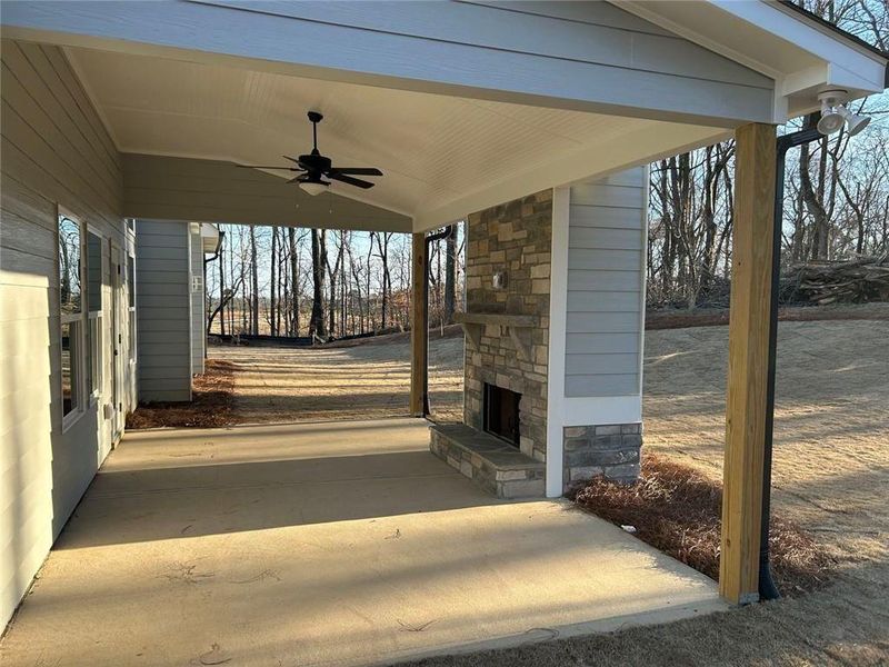 Exterior details and patio area of a home in , Dallas (Image 6).