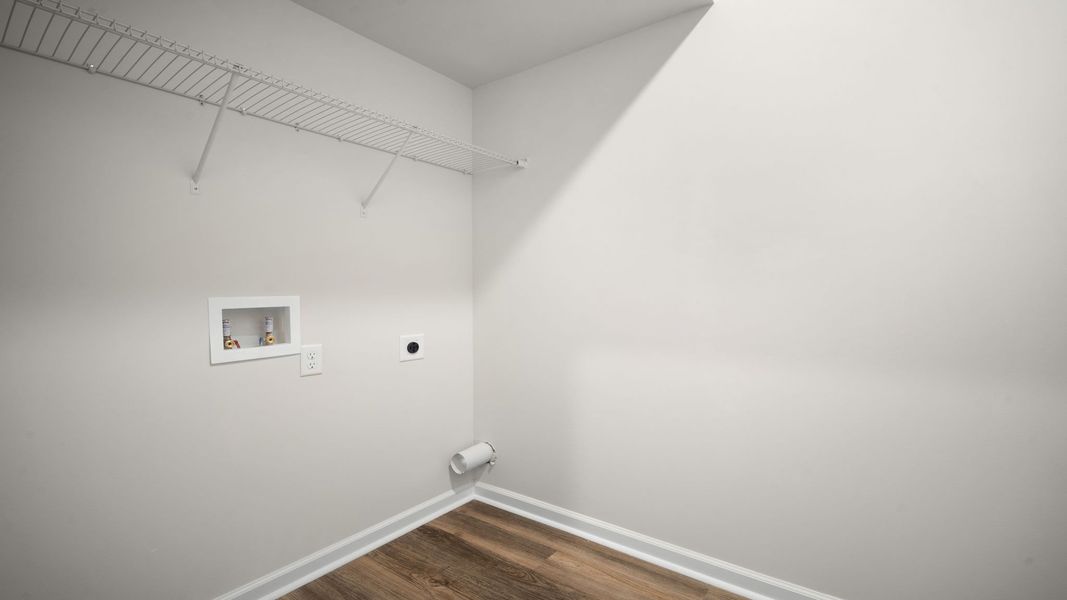 Spacious, unfurnished interior of a new home in Fernhill Farms, Statesboro (Image 21).