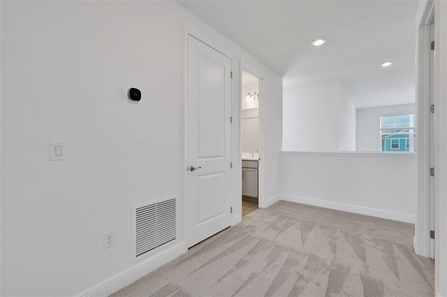 Spacious, unfurnished interior of a new home in Seaire, Parrish (Image 34). Spacious, unfurnished interior of a new home in Seaire, Parrish (Image 34).