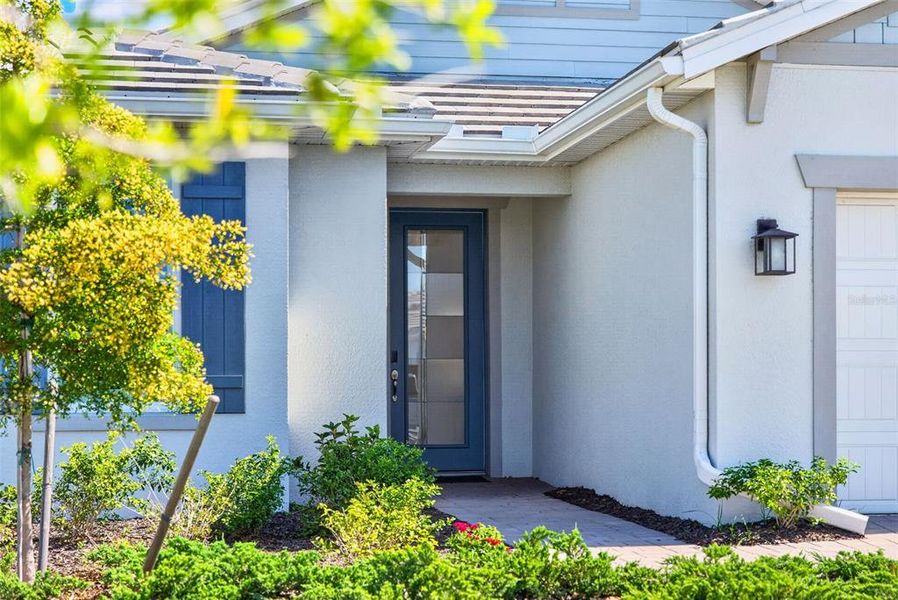 Exterior details and patio area of a home in , Englewood (Image 4).