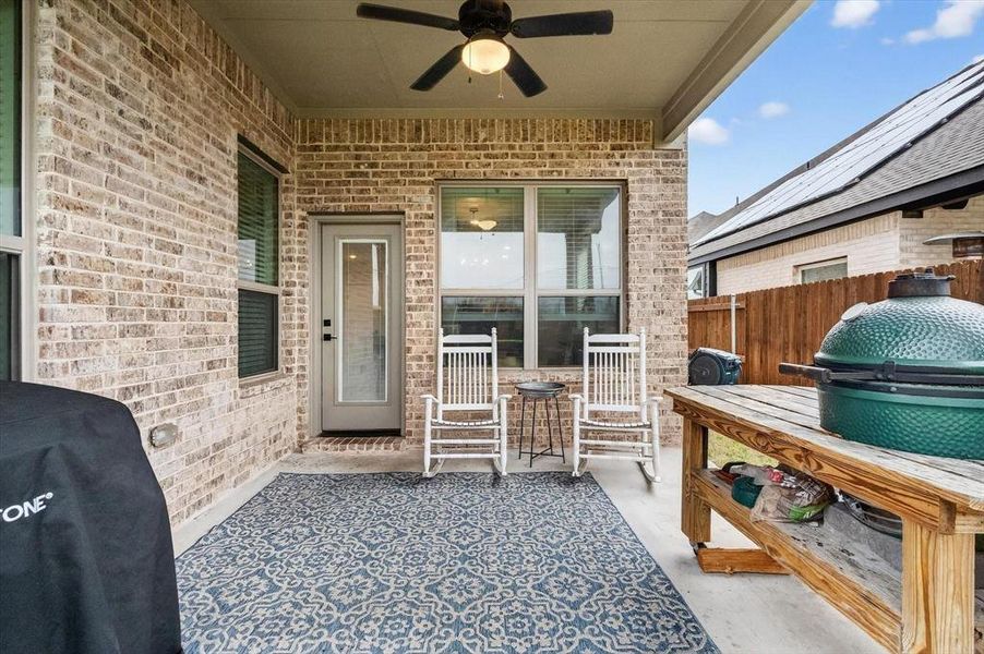 Exterior details and patio area of a home in Oaks of North Grove, Waxahachie (Image 4).