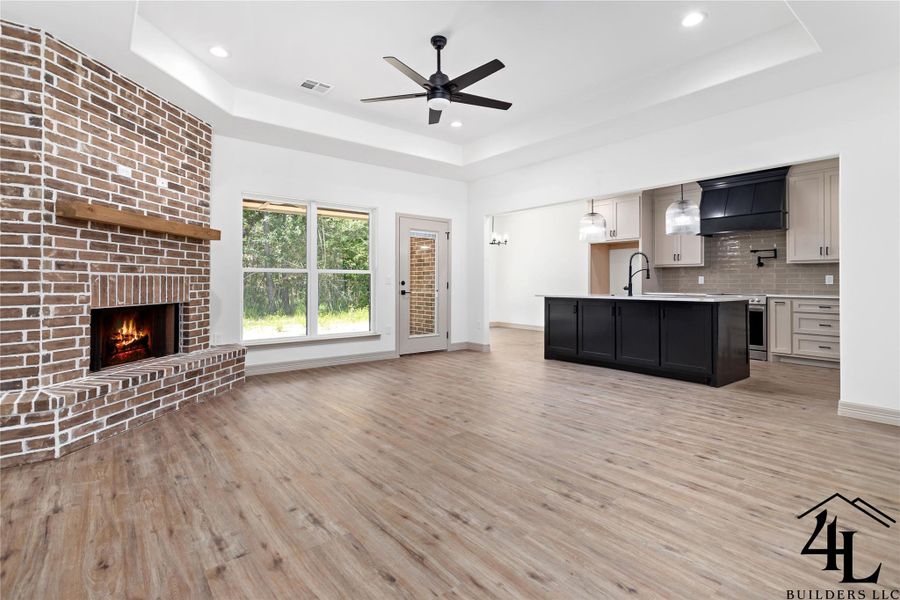 Spacious, unfurnished interior of a new home in , Lumberton (Image 22).