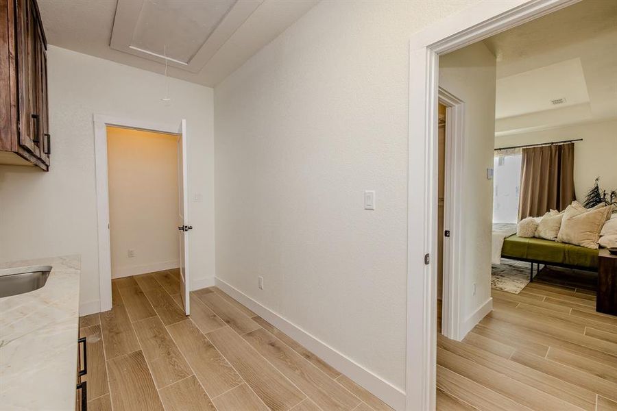 Spacious, unfurnished interior of a new home in , Graford (Image 37).