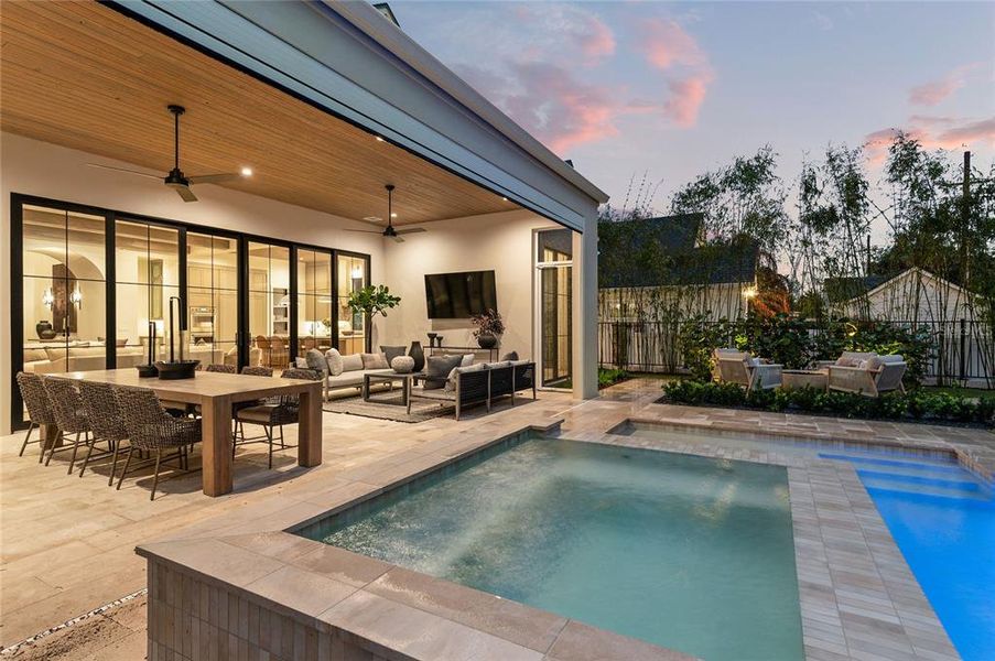 Exterior details and patio area of a home in , Orlando (Image 32).
