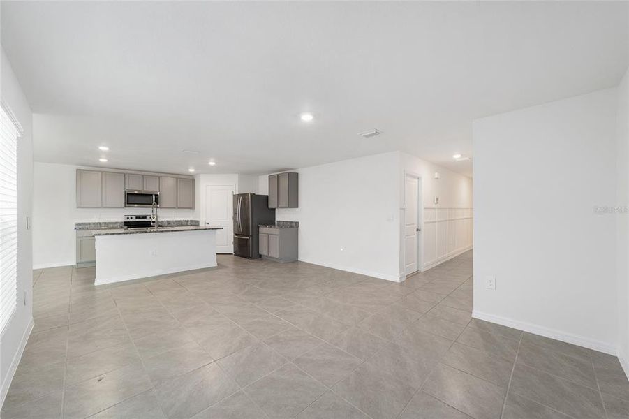 Spacious, unfurnished interior of a new home in Ocala Crossings South, Ocala (Image 43). Spacious, unfurnished interior of a new home in Ocala Crossings South, Ocala (Image 43).
