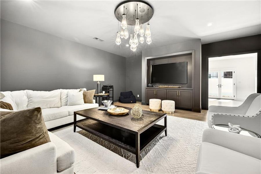 Furnished interior view inside a new home in , Atlanta (Image 34).