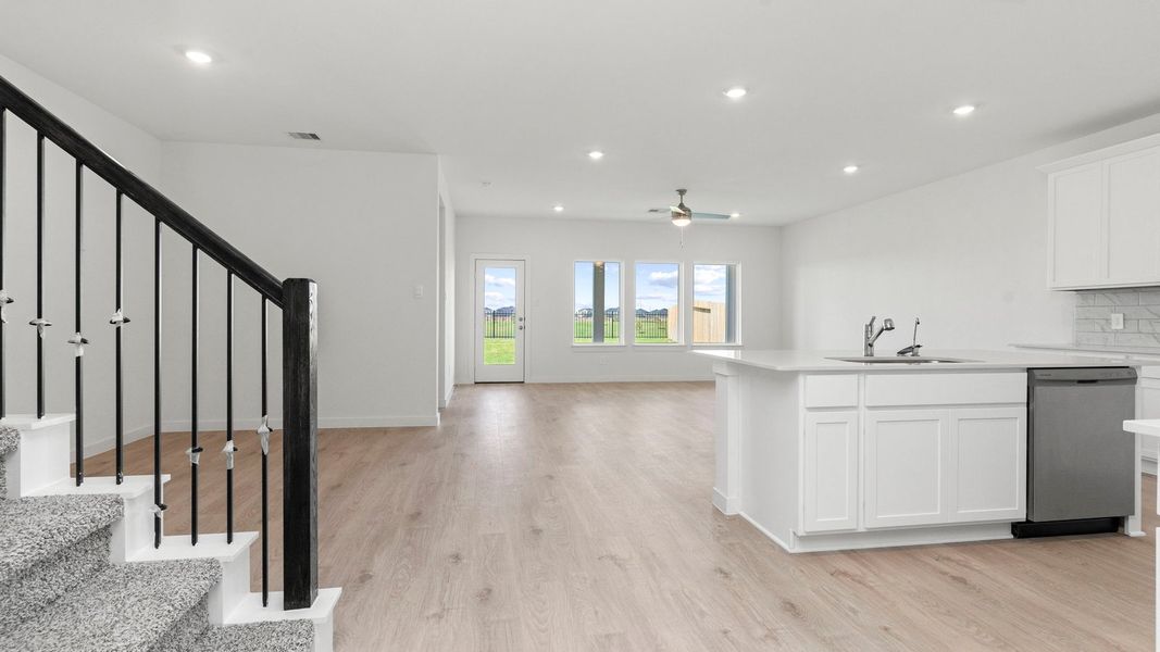 Spacious, unfurnished interior of a new home in Tamarron, Fulshear (Image 25). Spacious, unfurnished interior of a new home in Tamarron, Fulshear (Image 25).