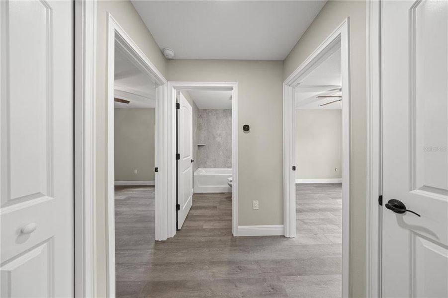 Spacious, unfurnished interior of a new home in , Williston (Image 17).