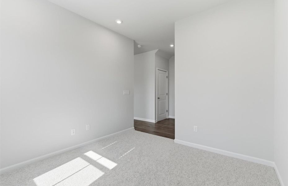 Spacious, unfurnished interior of a new home in Indigo Park, Easley (Image 18).