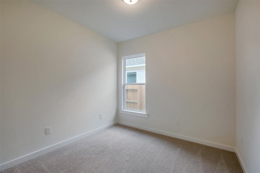 Spacious, unfurnished interior of a new home in Aldeana, Bonney (Image 20).