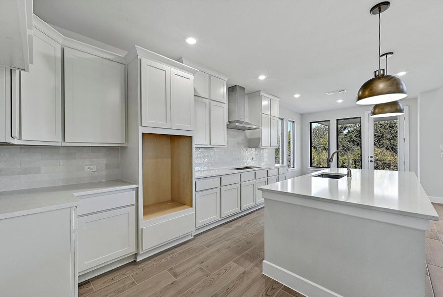 Representative image. Features, specifications, selections and colors may vary.