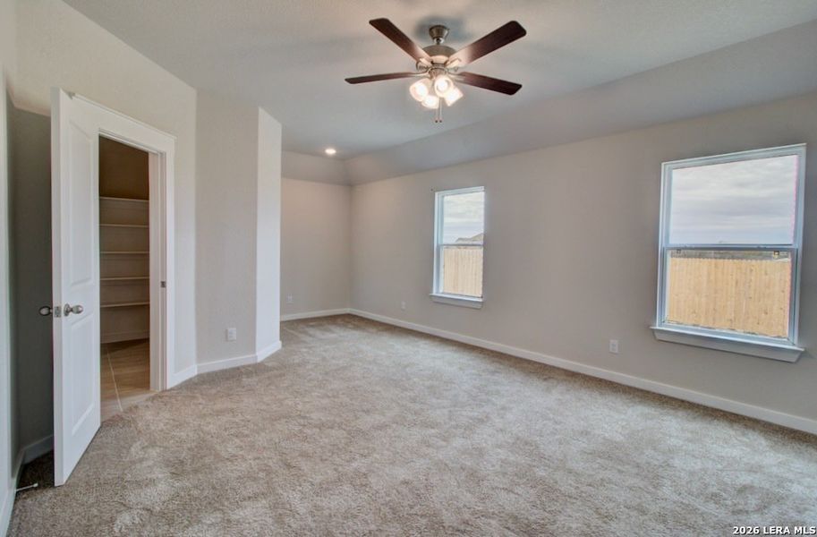Spacious, unfurnished interior of a new home in Prairie Green, Converse (Image 21).