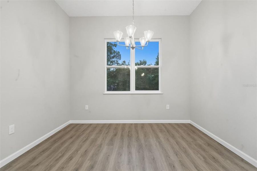 Spacious, unfurnished interior of a new home in , Debary (Image 15).