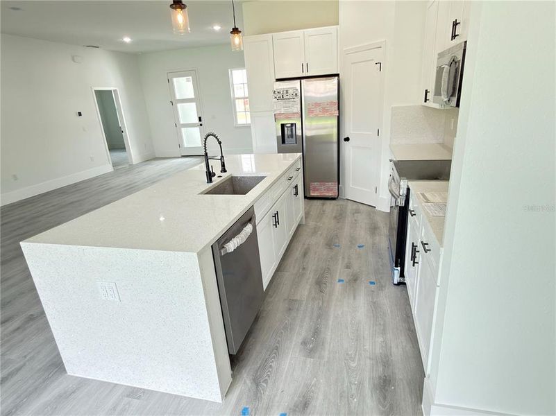Furnished interior view inside a new home in , Ocala (Image 6).