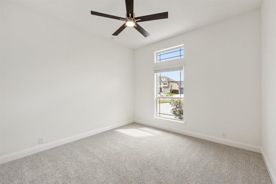Spacious, unfurnished interior of a new home in Somerset, Venus (Image 27).