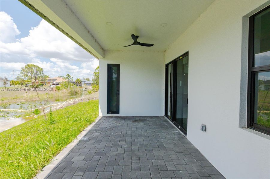 Exterior details and patio area of a home in , Cape Coral (Image 28).