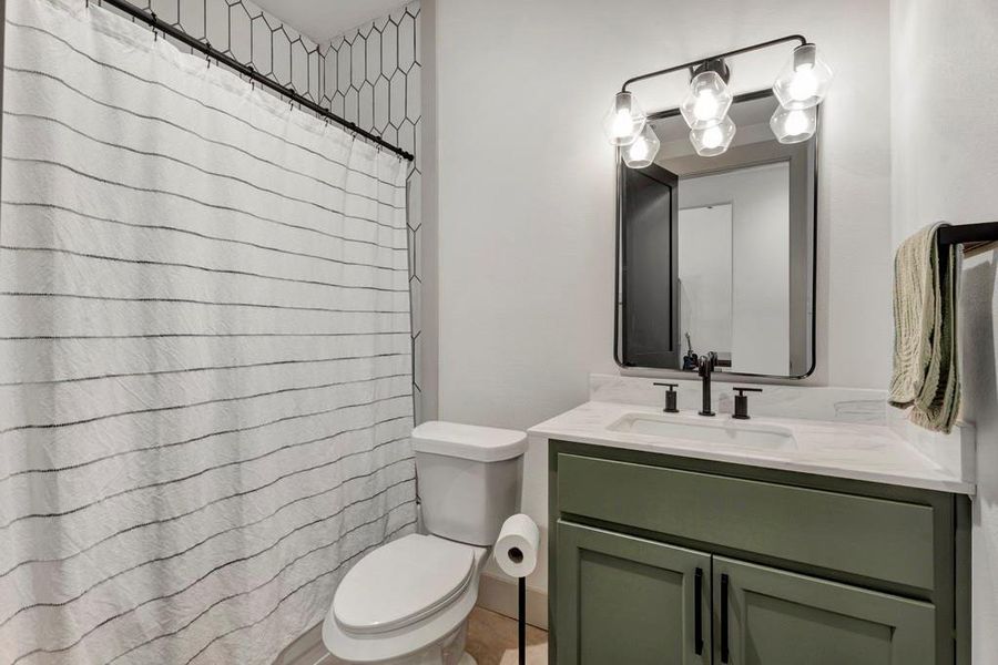 Furnished interior view inside a new home in , Tolar (Image 22).