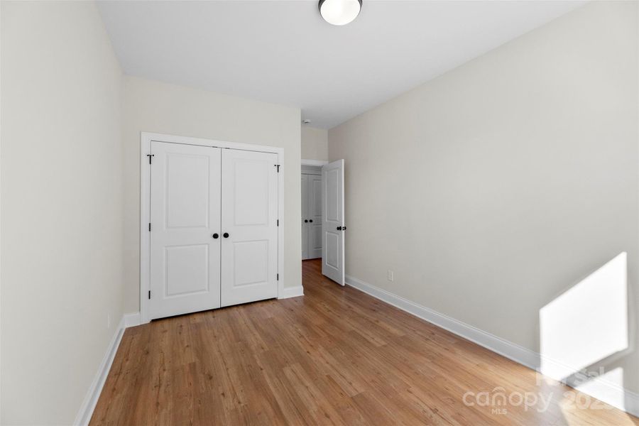 Spacious, unfurnished interior of a new home in , Monroe (Image 26).