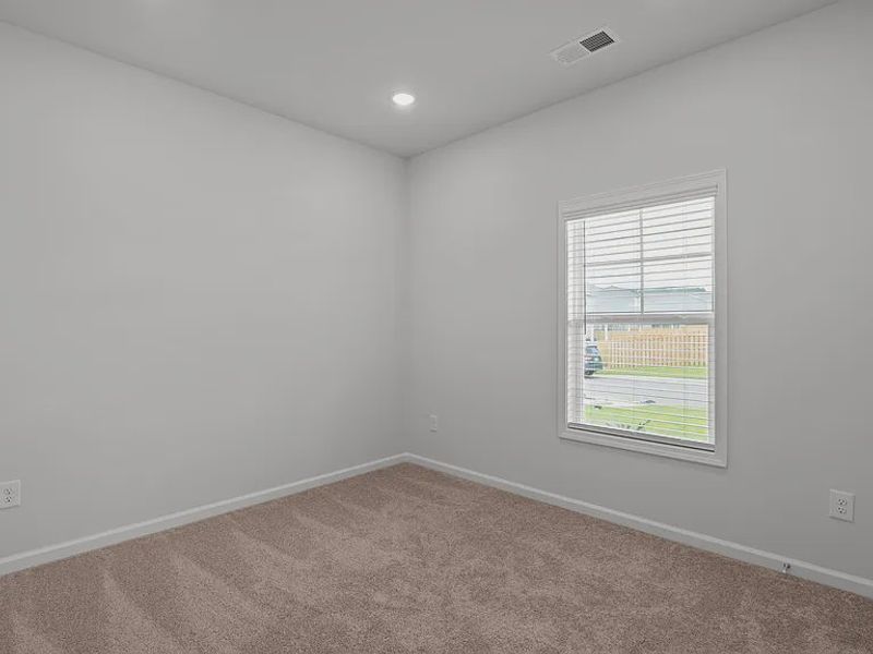 Spacious, unfurnished interior of a new home in Portrait Hills, Aiken (Image 4).