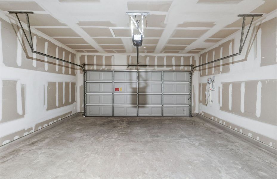 In-progress construction of a new home in Larson Crossing, Elgin, TX (Image 44).