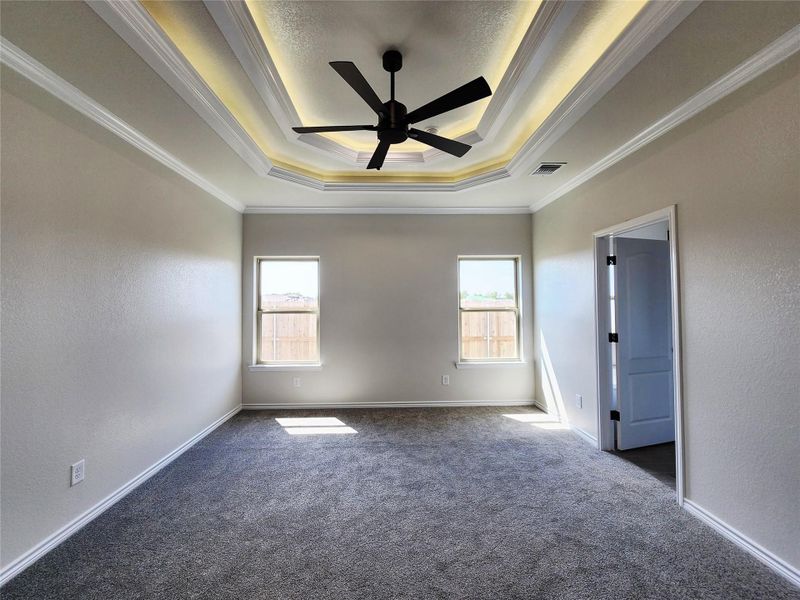 Spacious, unfurnished interior of a new home in Eagle Heights, Salado (Image 30). Spacious, unfurnished interior of a new home in Eagle Heights, Salado (Image 30).