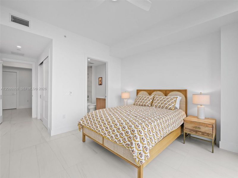 Furnished interior view inside a new home in , Fort Lauderdale (Image 34).