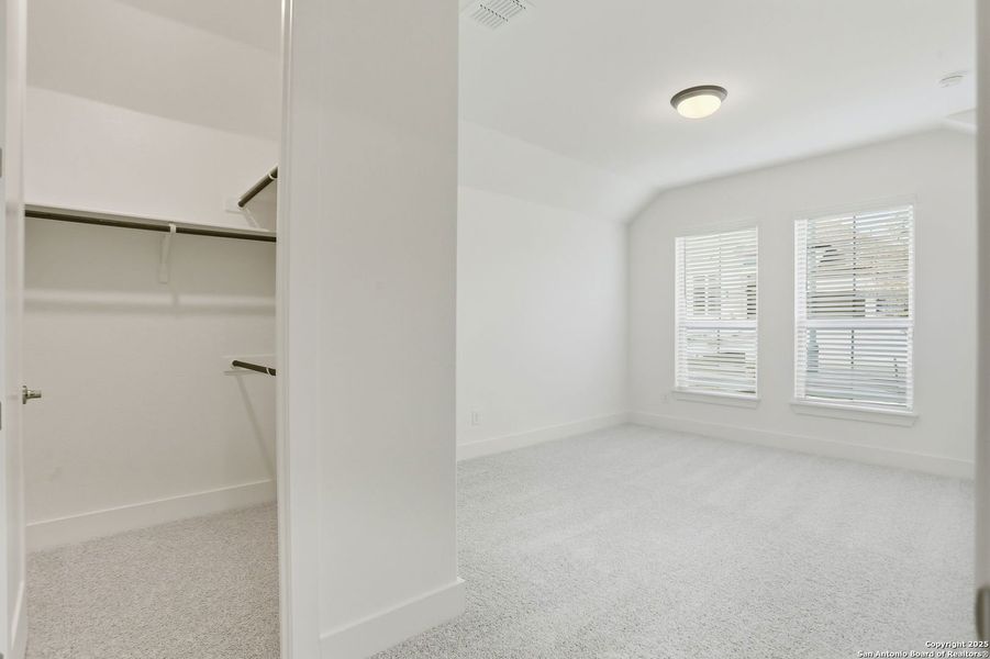 Spacious, unfurnished interior of a new home in Kinder Ranch 70's, San Antonio (Image 13). Spacious, unfurnished interior of a new home in Kinder Ranch 70's, San Antonio (Image 13).